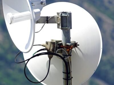 Instalación de antenas y repetidores Wi FI
